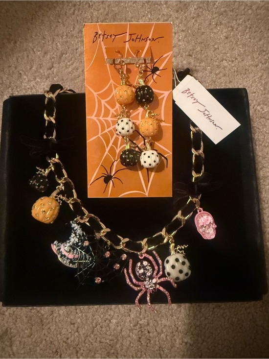 Betsey Johnson Jewelry - Betsey Johnson rare Halloween pumpkin jewelry set